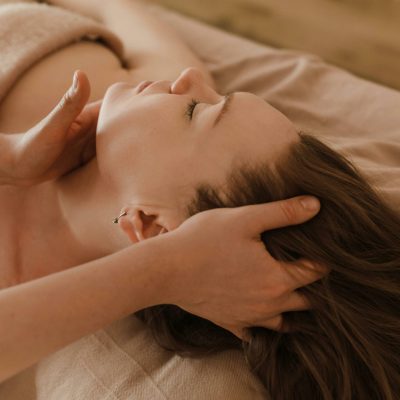 002 massage visage